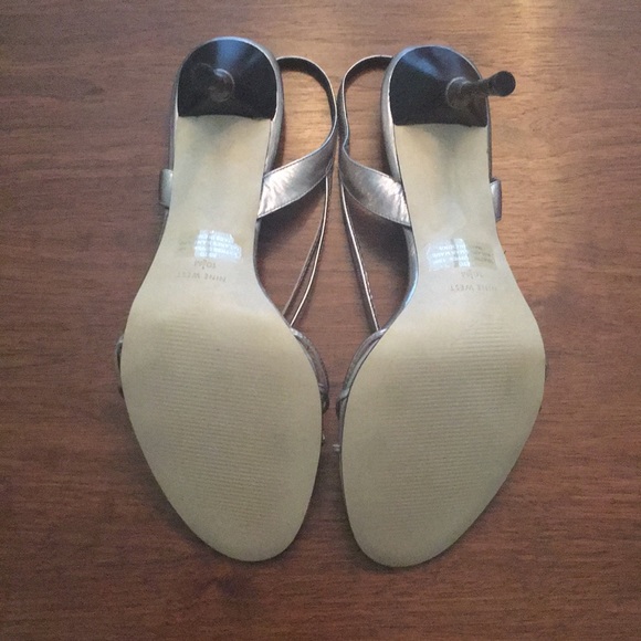 NEW Nine West Silver Strappy Heels ❤️👡❤️ - Picture 7 of 7